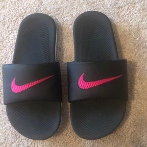 Women’s Nike slides